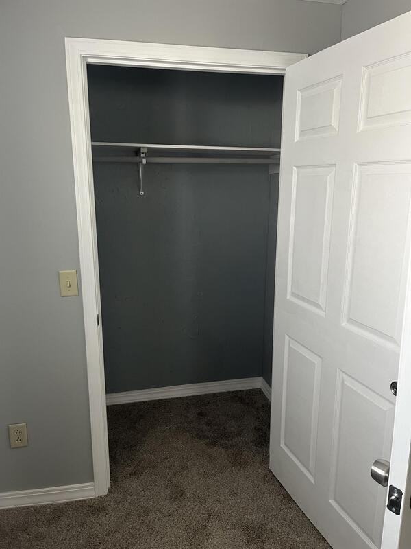 408 S 24th St - Photo 6 of 8