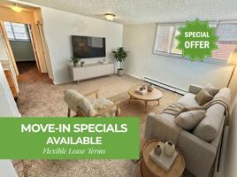 featured image of 1925 Pecan St