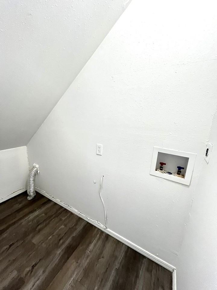 3772 N Nicklas Ave - Photo 6 of 13