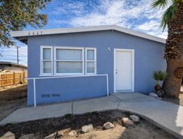 featured image of 6667 Desert Queen Ave