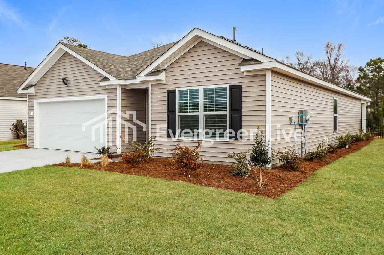 1161 Ridgeford Dr - Photo 2 of 15