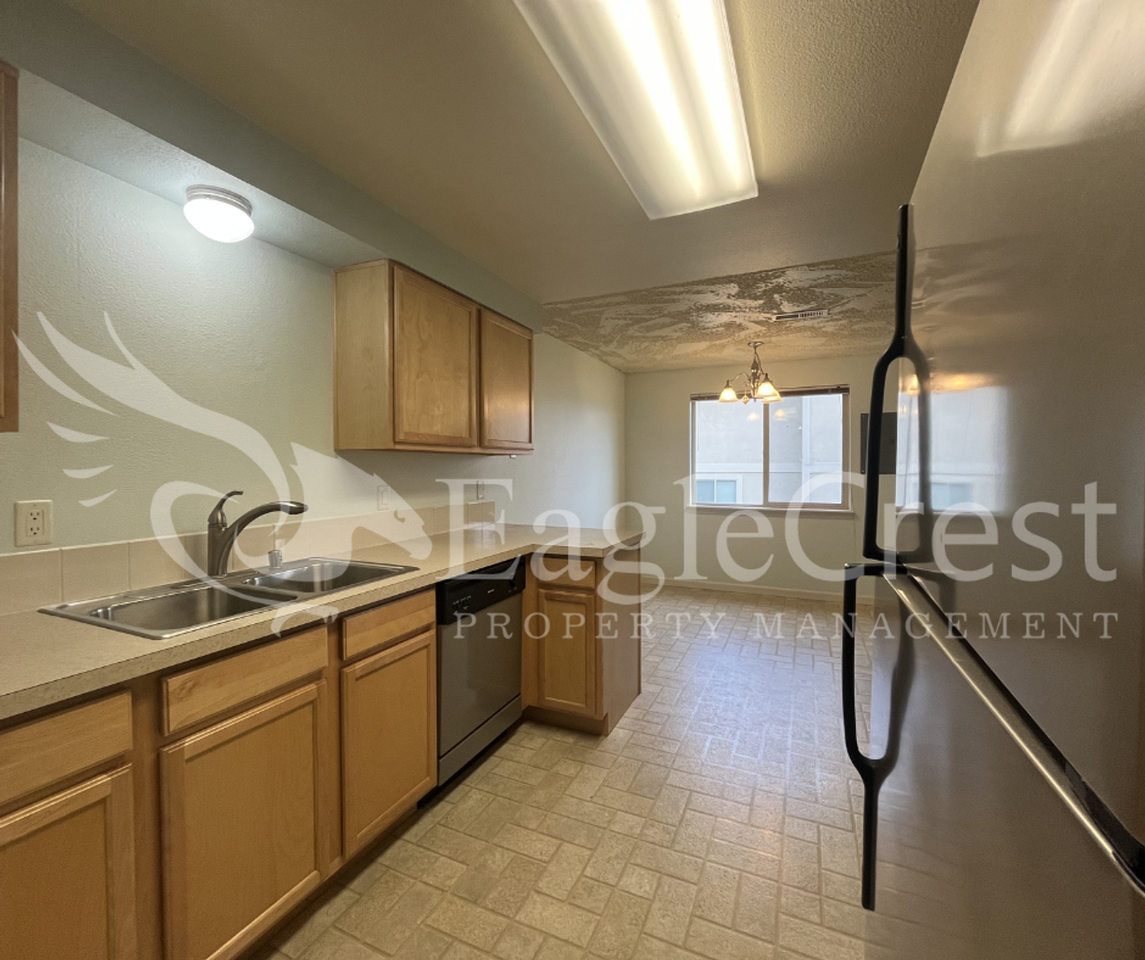 608 608 N. Roosevelt - 608NROO #608NROO - Photo 4 of 48