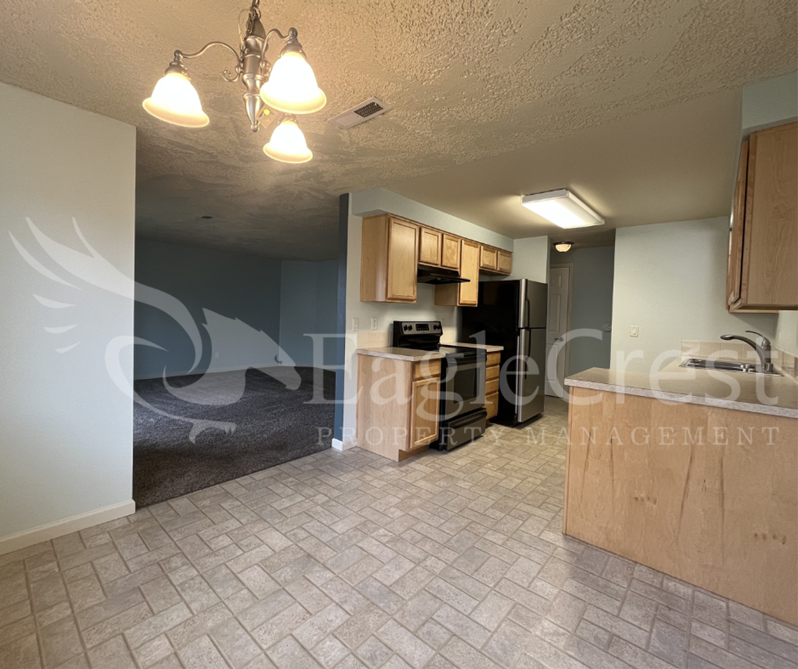 608 608 N. Roosevelt - 608NROO #608NROO - Photo 3 of 50