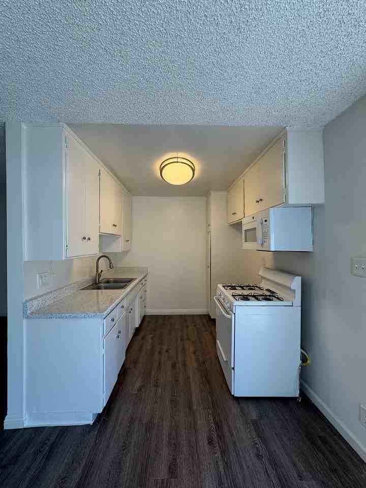 Settle into Your Forever Home in this Lovely Space! - Photo 6 of 21