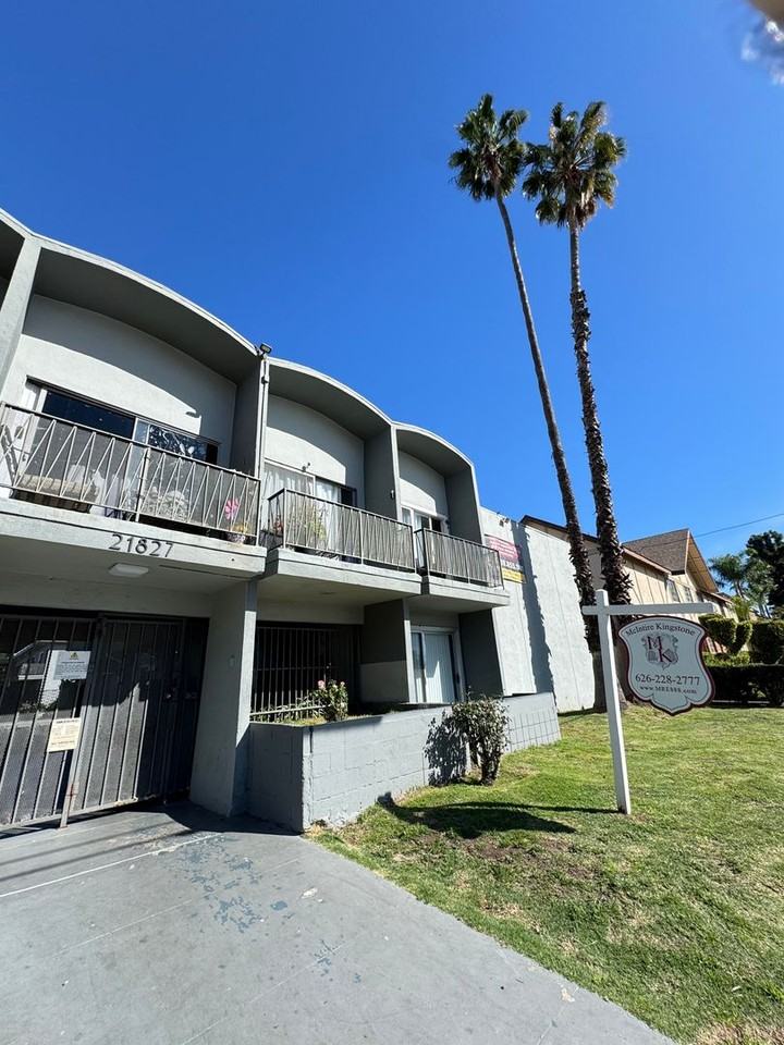 Settle into Your Forever Home in this Lovely Space! - Photo 2 of 21