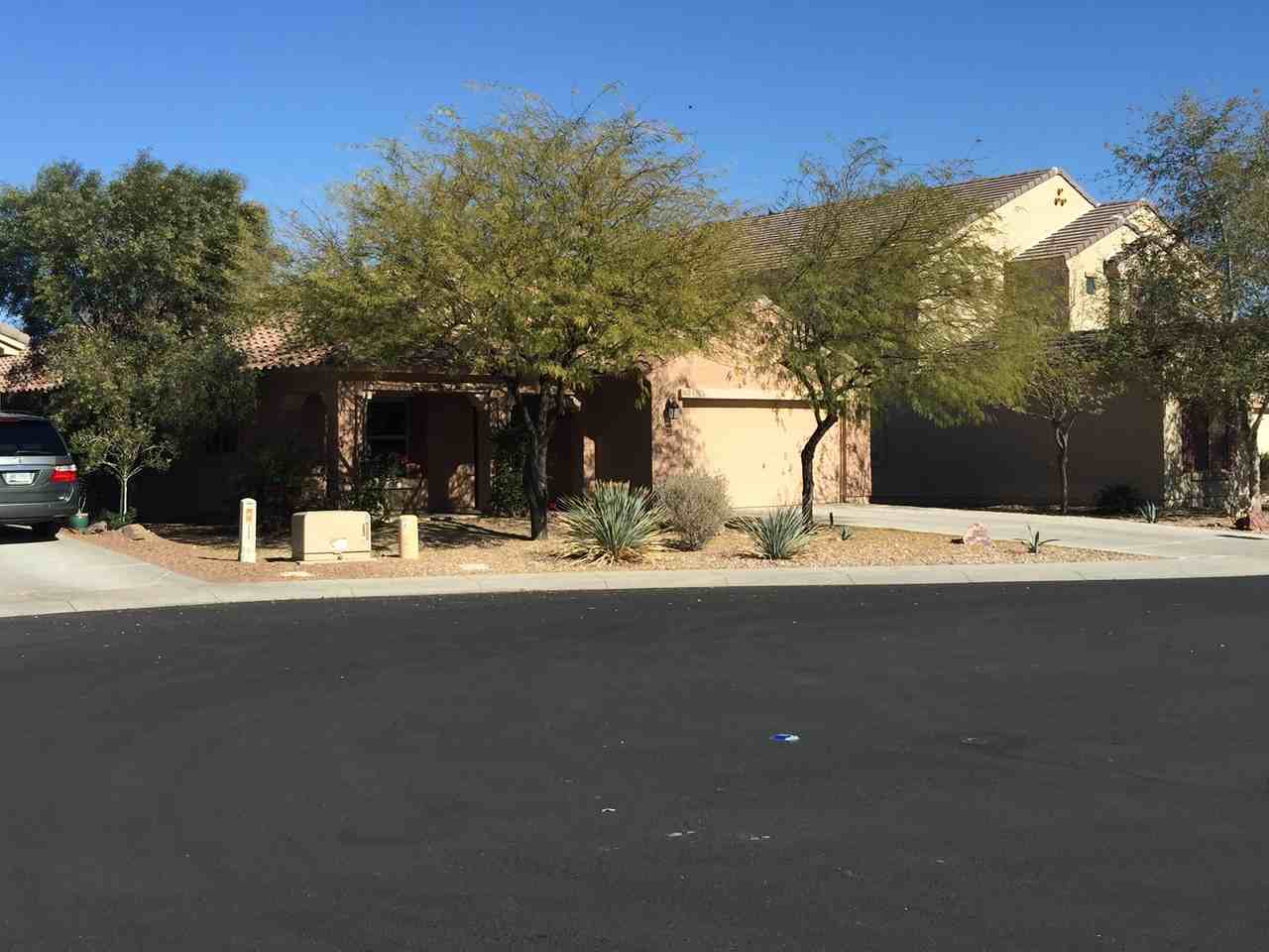 23880 W Pecan Cir - Photo 2 of 13