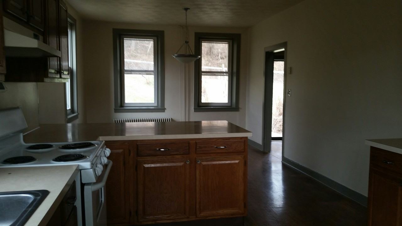 6767 Club Farm Rd - Photo 3 of 23