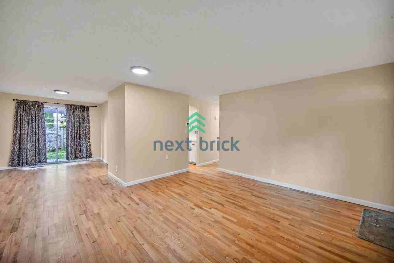 16105 128th Ave Se - Photo 5 of 19