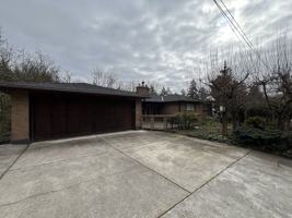 featured image of 4120 Sw 4th Ave #A