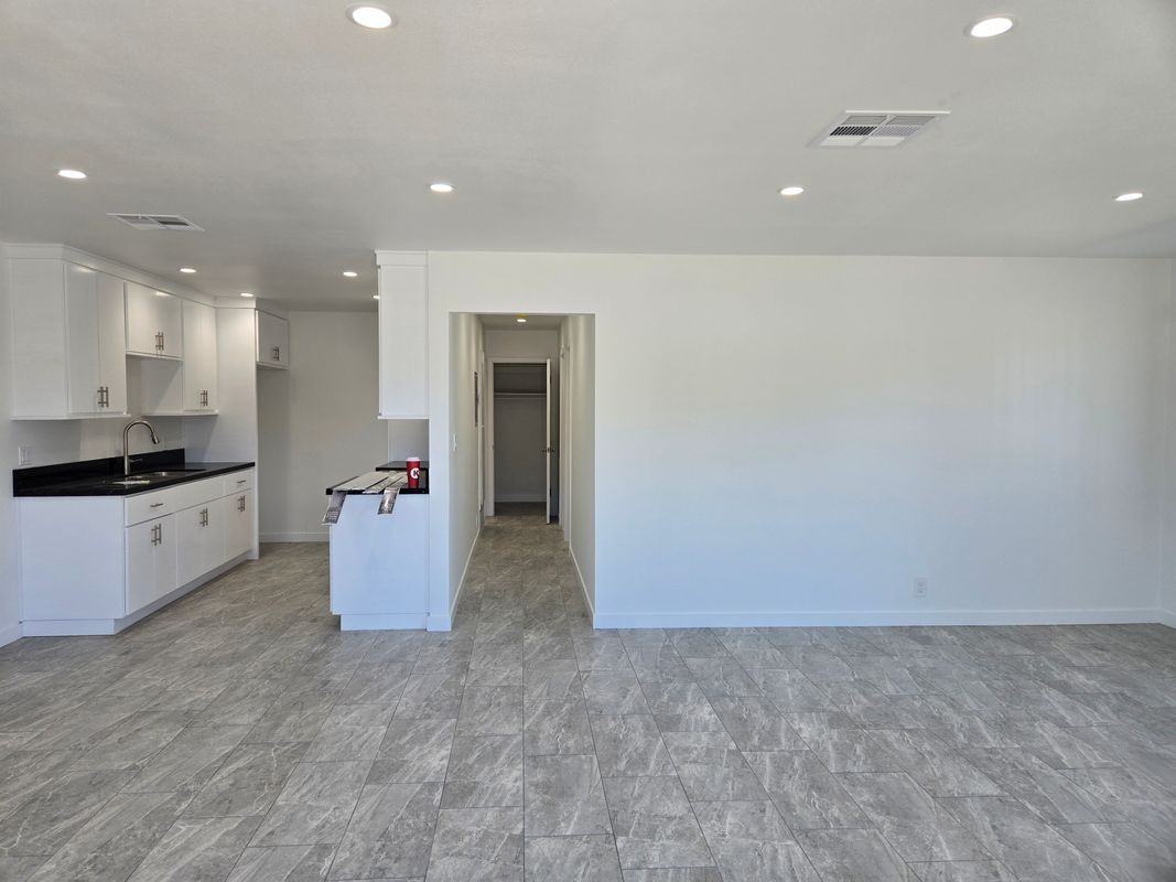 301 N Tustin Ave - Photo 4 of 16