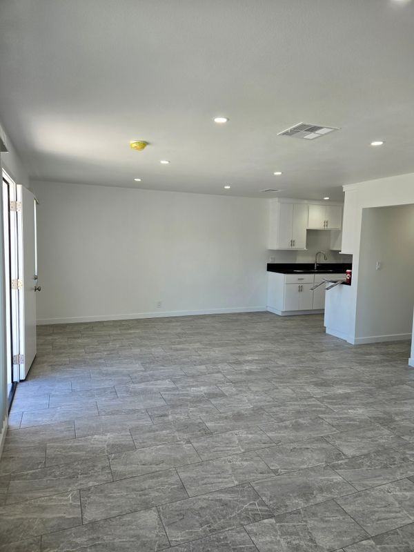 301 N Tustin Ave - Photo 6 of 16