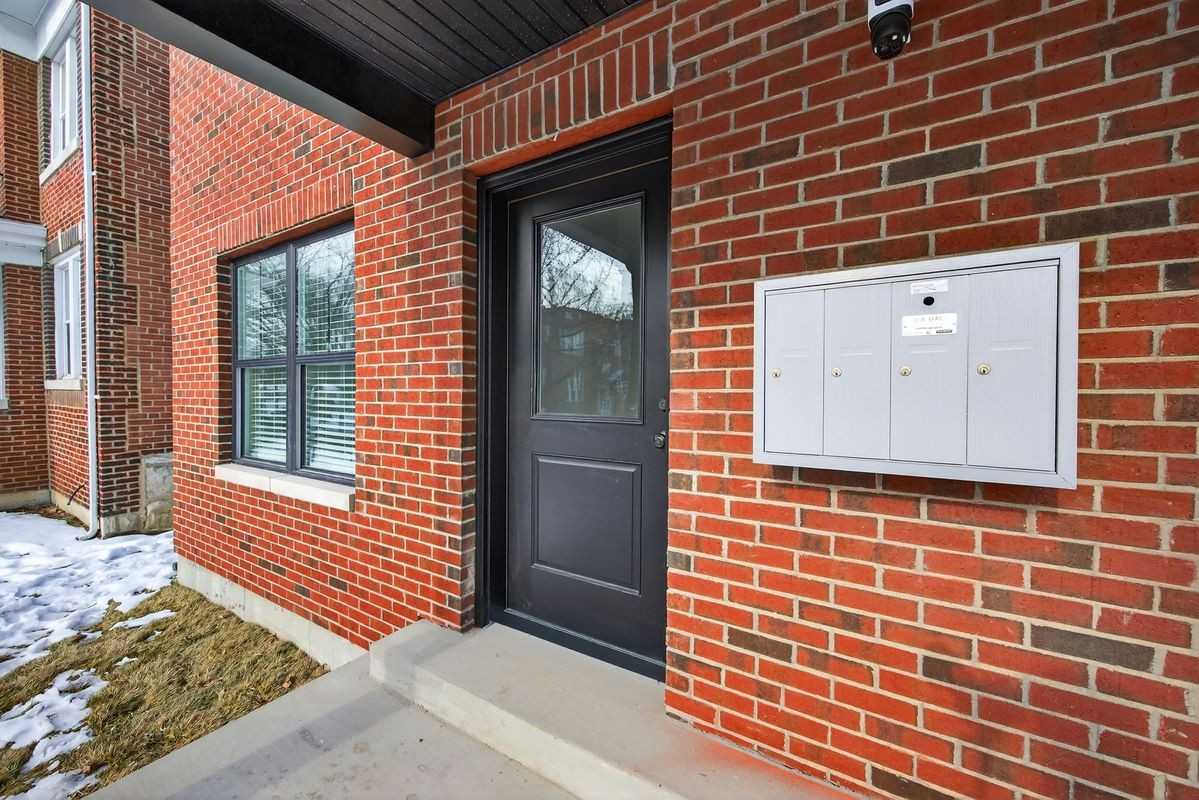 2027 Maury Ave - Photo 2 of 21