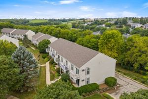 featured image of 808 Blue Mounds St