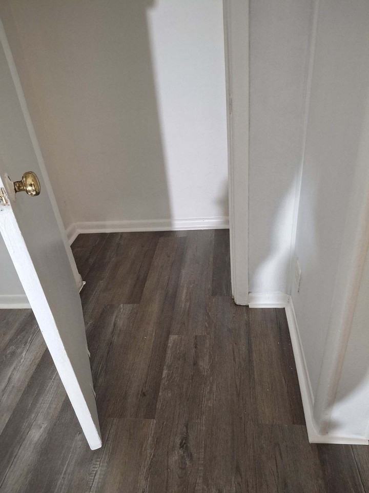 24 Elliott St #1 - Photo 3 of 9