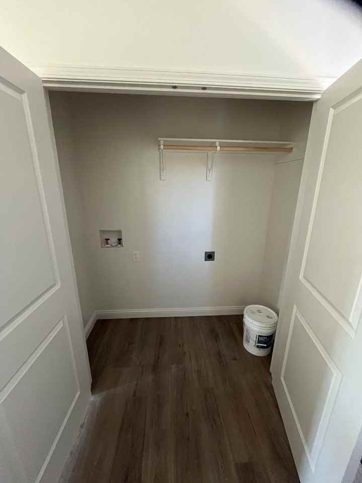 15410 15410 A Corbin Court - Photo 7 of 18