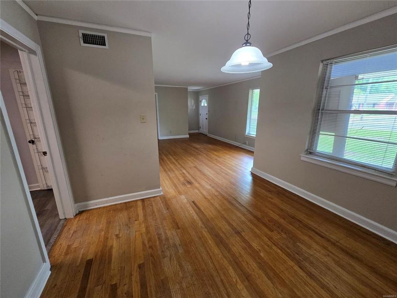 3744 Honeysuckle Rd - Photo 2 of 20