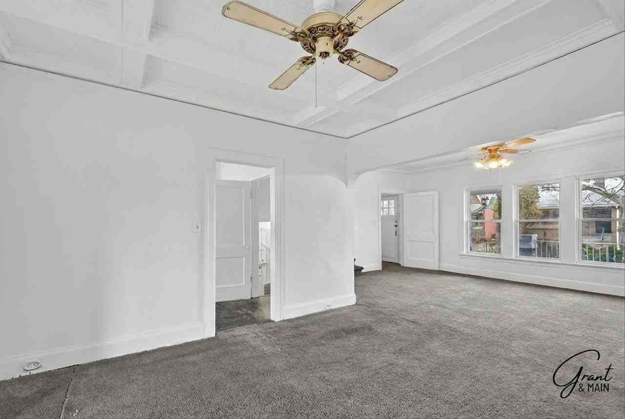 2685 Clairmount St - Photo 7 of 19