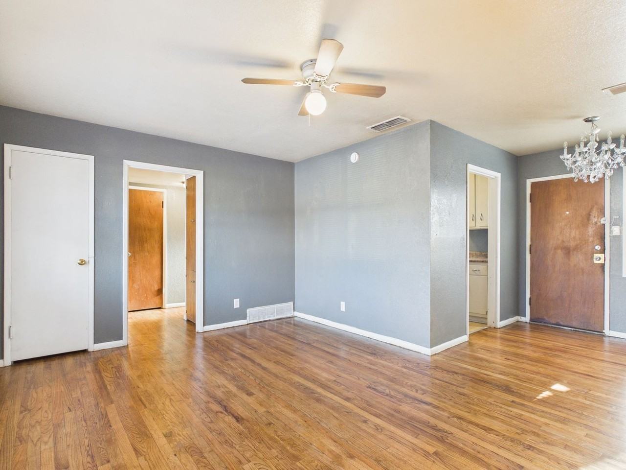 2805 Duncan Dr #A - Photo 4 of 27