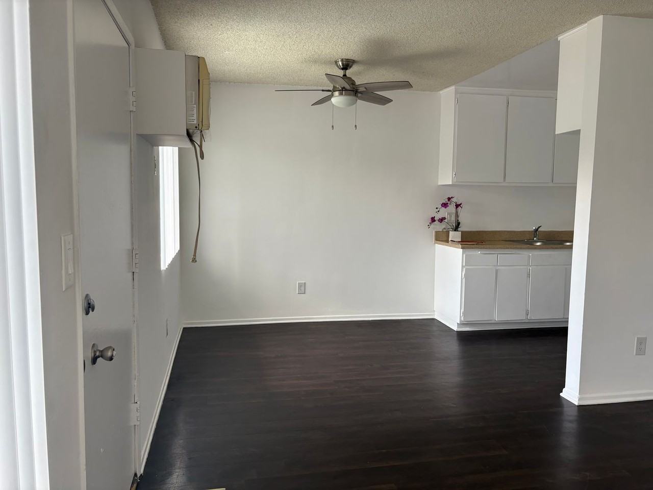 You New Home in North Hills Awaits! - Photo 4 of 11