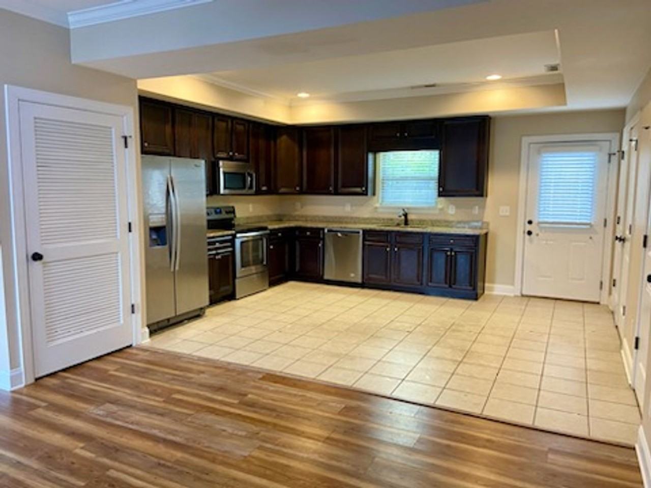 1826 Bell Tower Ln Ne - Photo 2 of 11