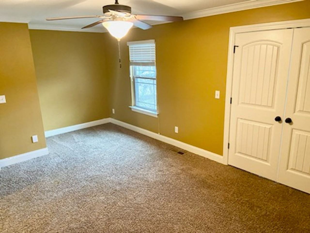 1826 Bell Tower Ln Ne - Photo 3 of 11