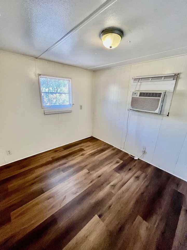 37700 37700 Beth St - Beth St - Photo 5 of 6