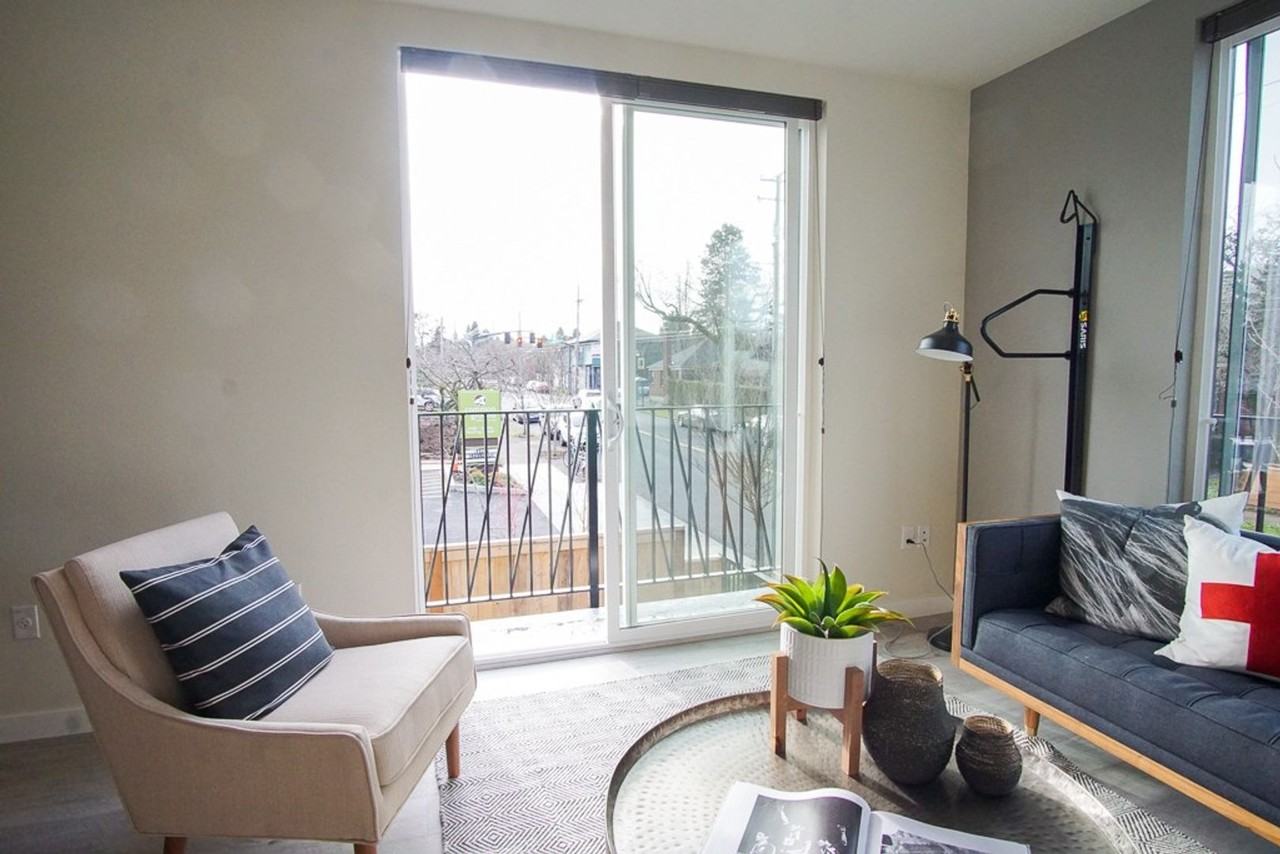 5080 Ne 33rd Ave #9 - Photo 3 of 16