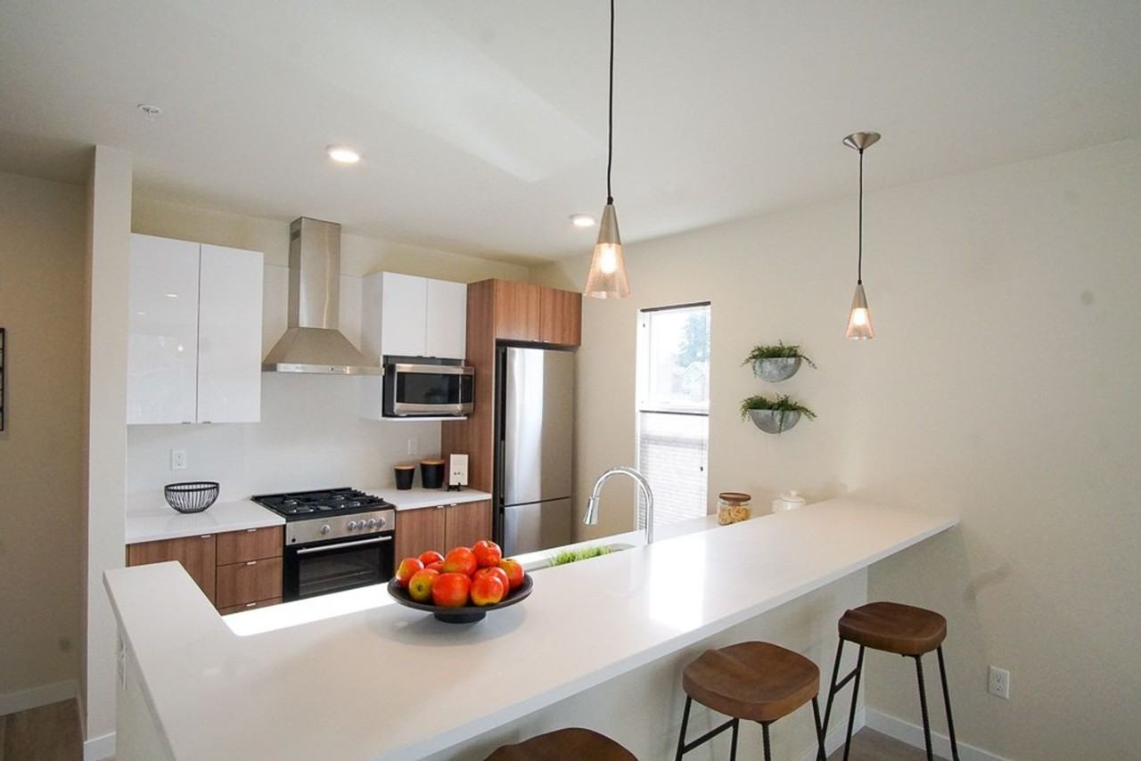 5080 Ne 33rd Ave #9 - Photo 6 of 16