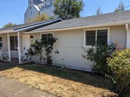 featured image of 1338 Main St