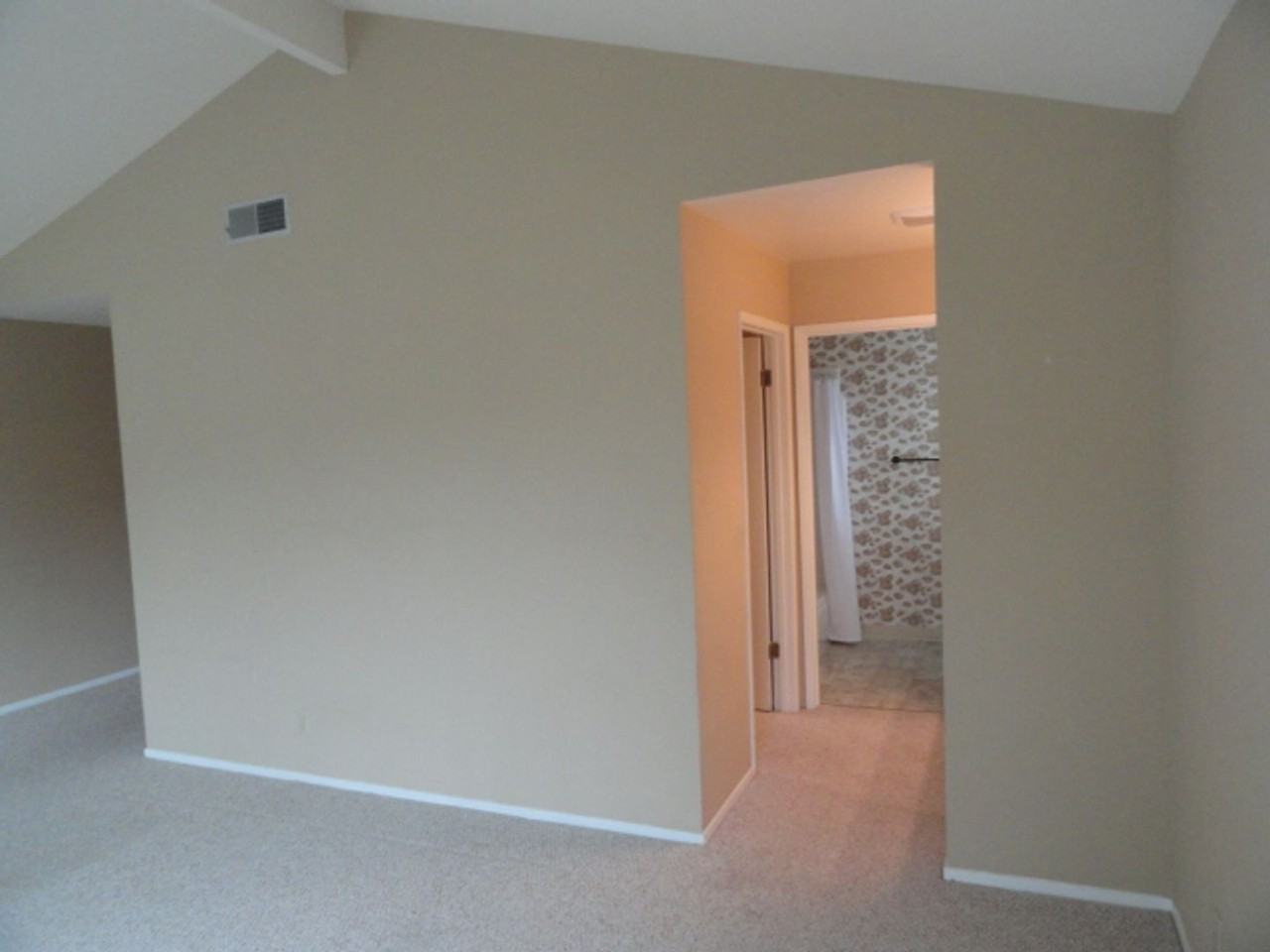 3850 Rio Rd #72 - Photo 4 of 25