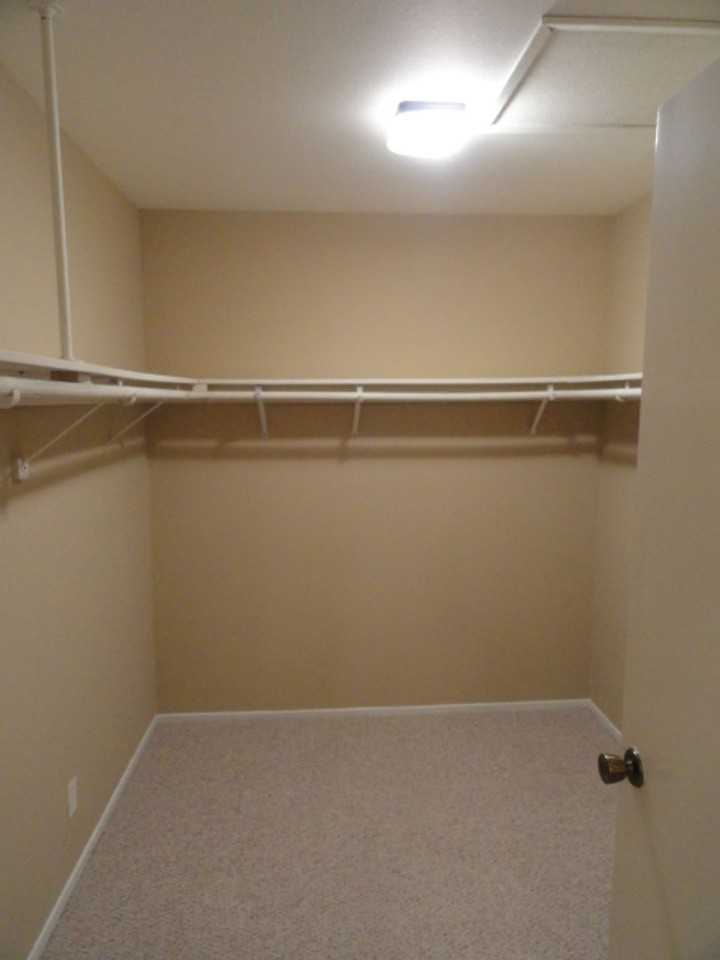 3850 Rio Rd #72 - Photo 5 of 25