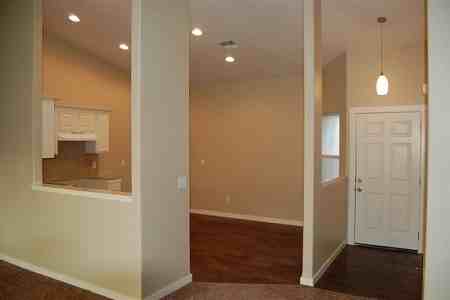 16547 Alegre Way - Photo 4 of 24