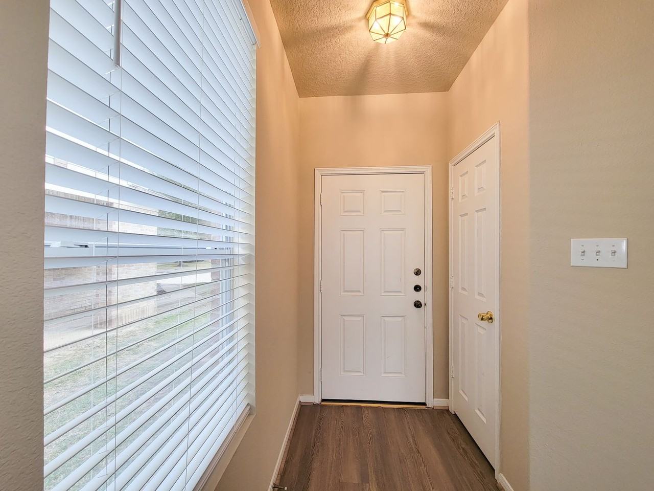 19338 Harvest Stream Way - Photo 6 of 49