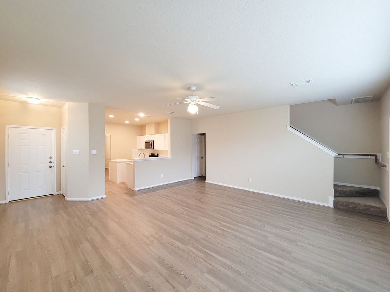 19338 Harvest Stream Way - Photo 7 of 49