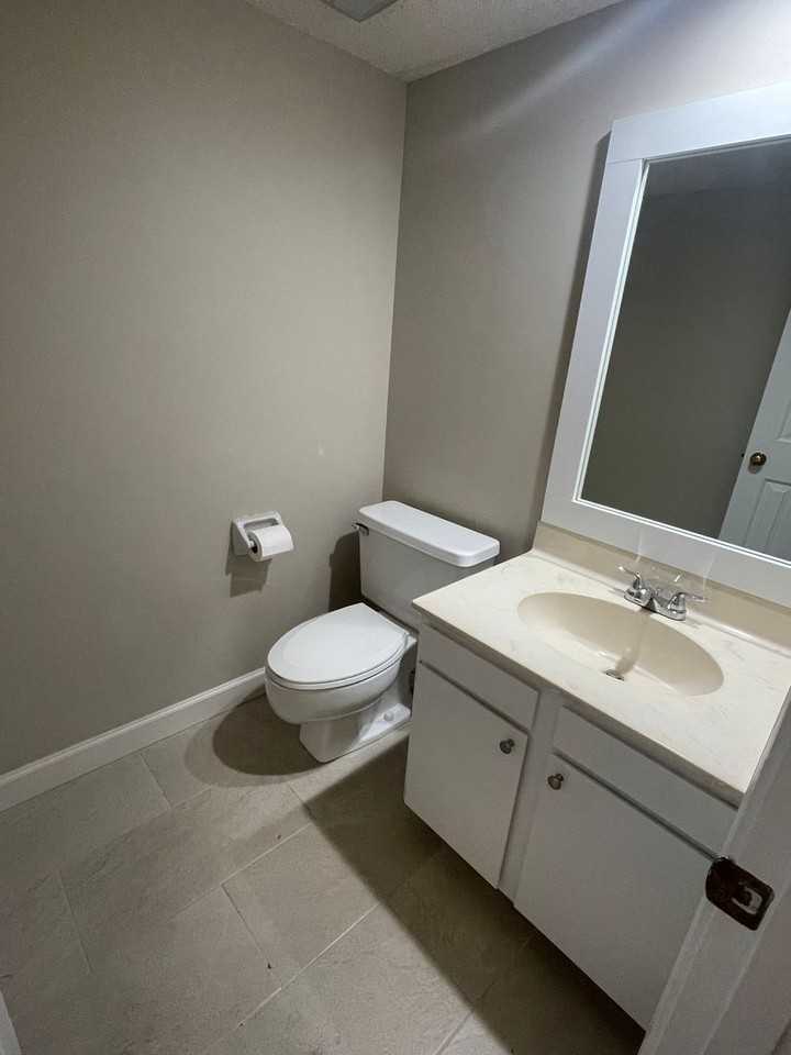 476 Jack Kramer Dr - Photo 5 of 10