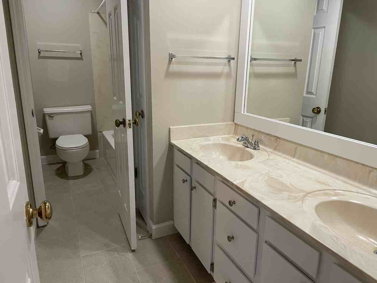 476 Jack Kramer Dr - Photo 7 of 10