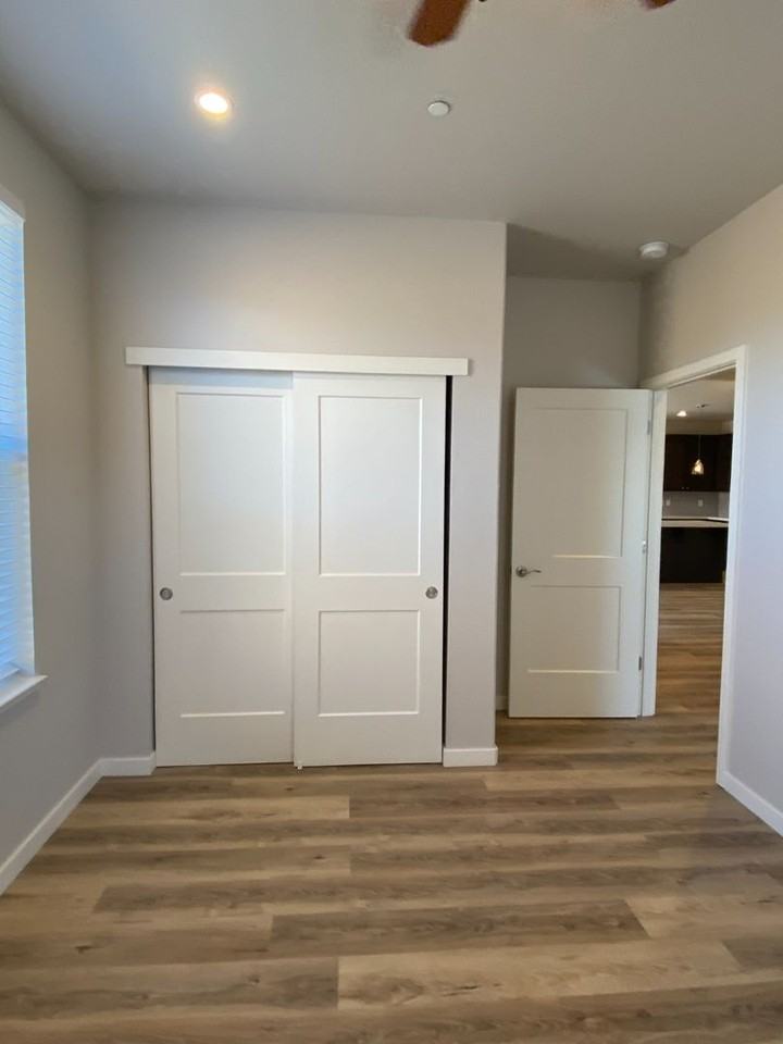 246 Silver Bend Way - Photo 2 of 12