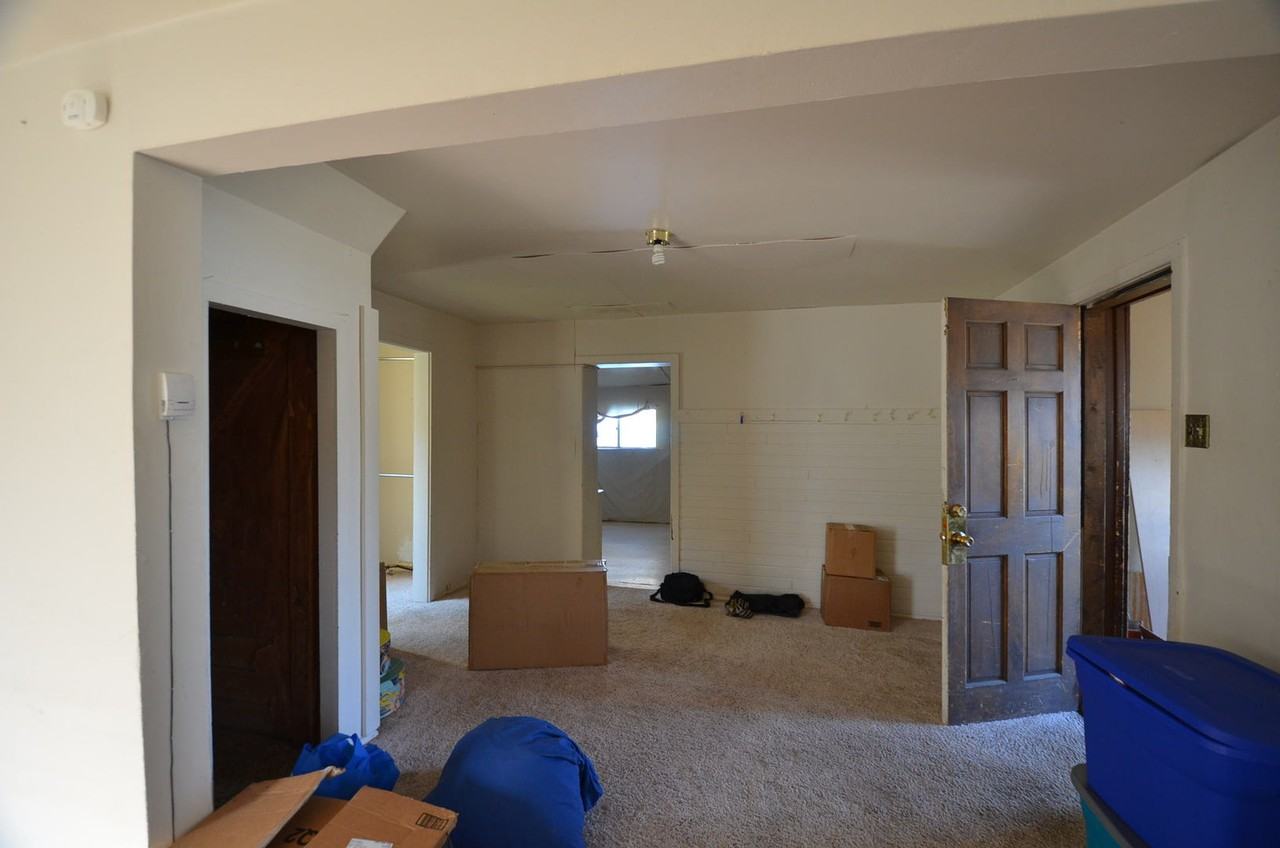 305 Washington Ave - Photo 6 of 13