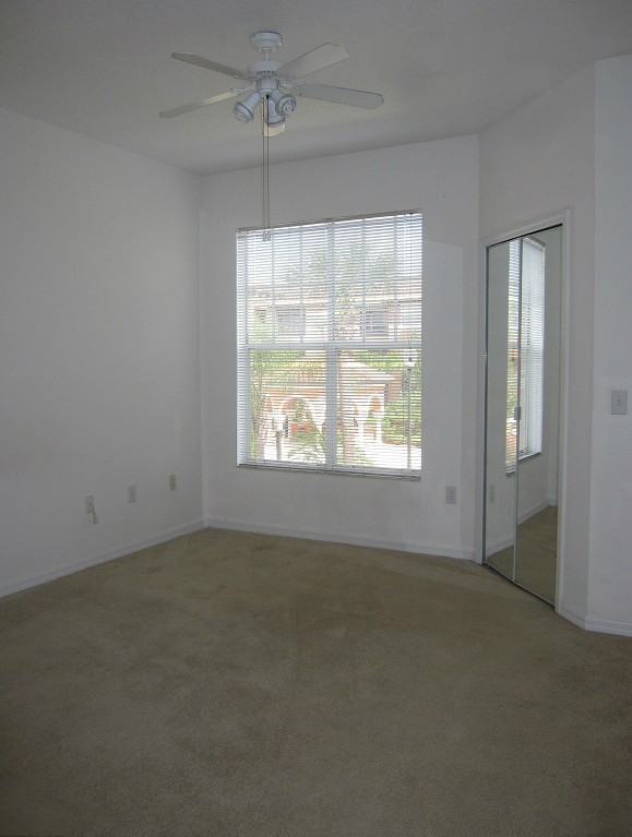 5578 Metrowest Blvd #1-211 - Photo 7 of 12