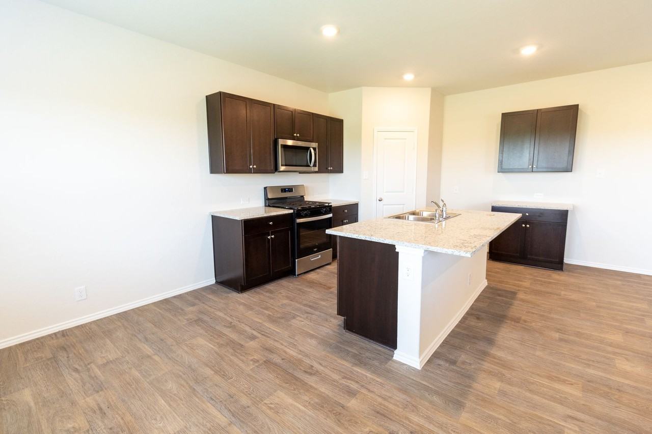 193 Legendary Trail Loop - Photo 4 of 21