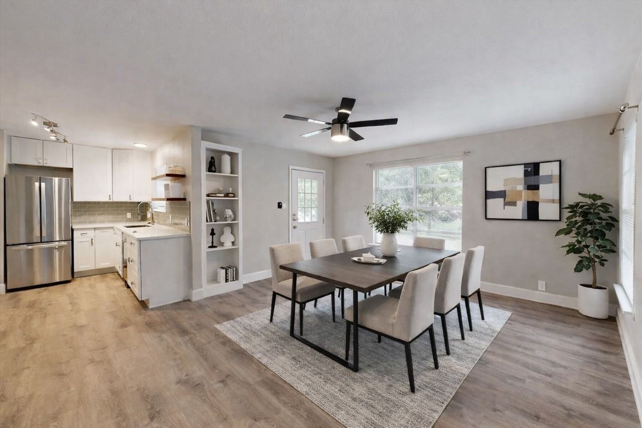 8700 Parkfield Dr - Photo 3 of 23