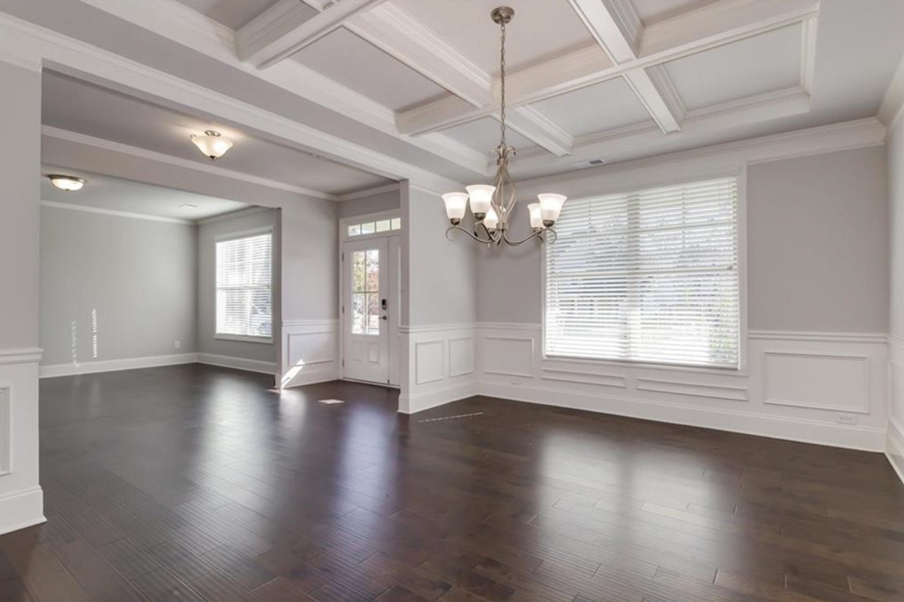 3208 Garden Hill Ln - Photo 5 of 38