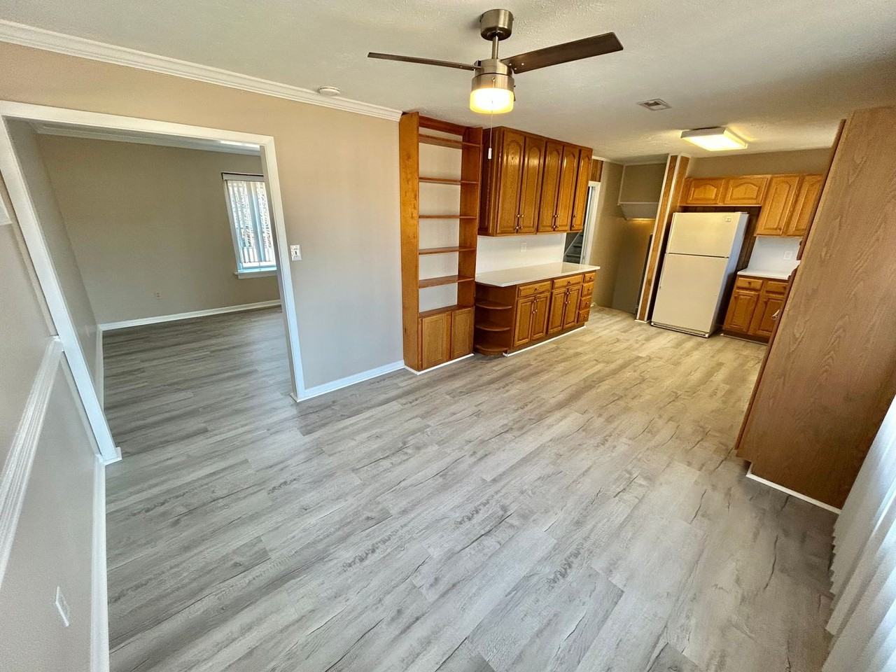 7953 Meadow Dr - Photo 4 of 25