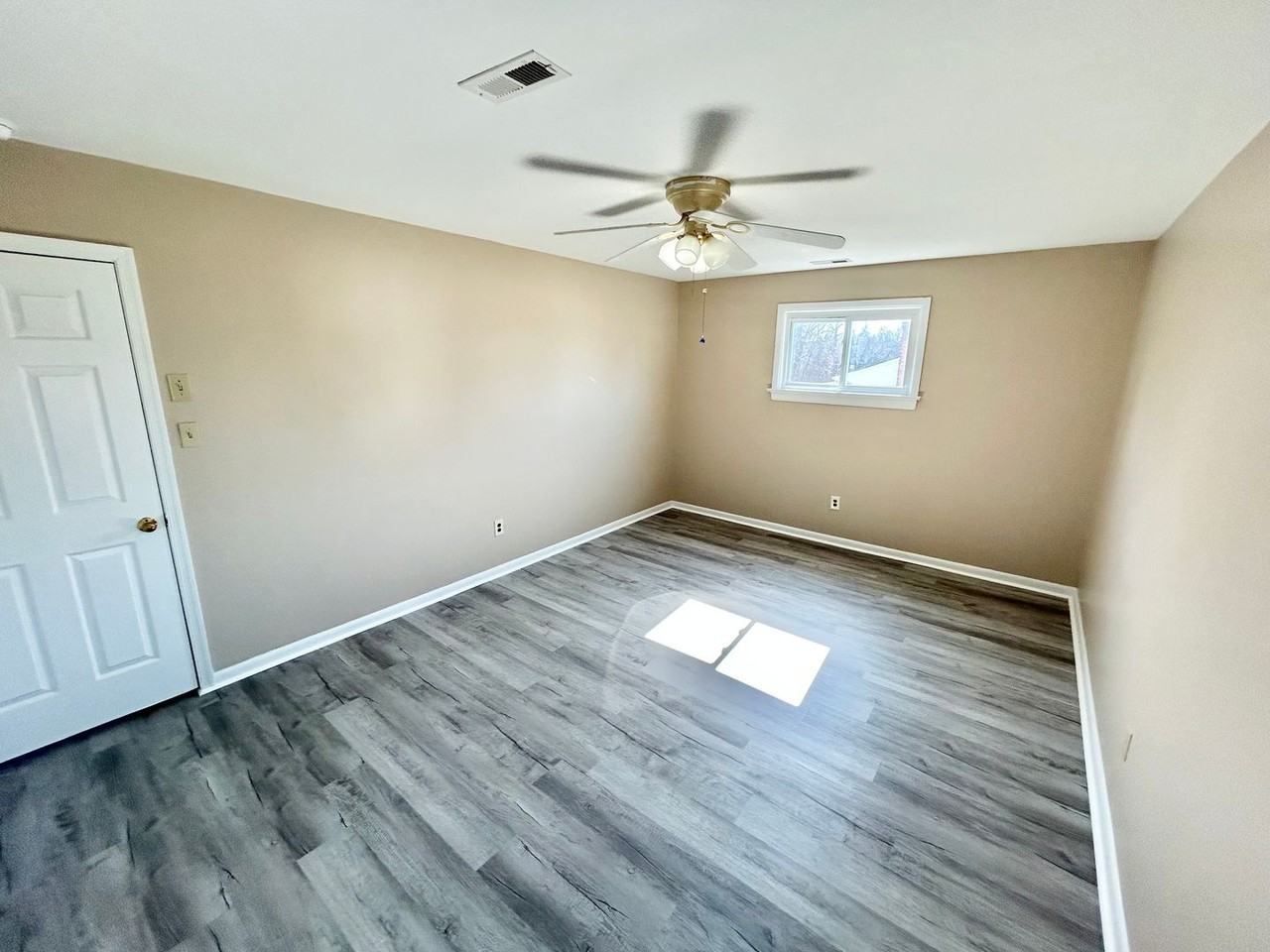 7953 Meadow Dr - Photo 7 of 25