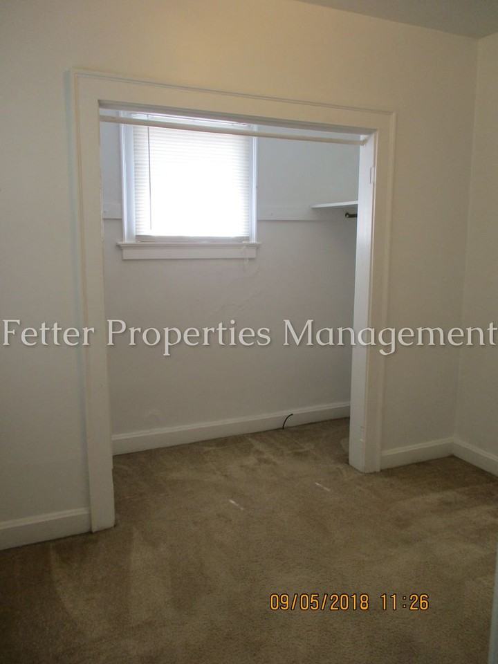 1671 Hicks Dr - Photo 4 of 5