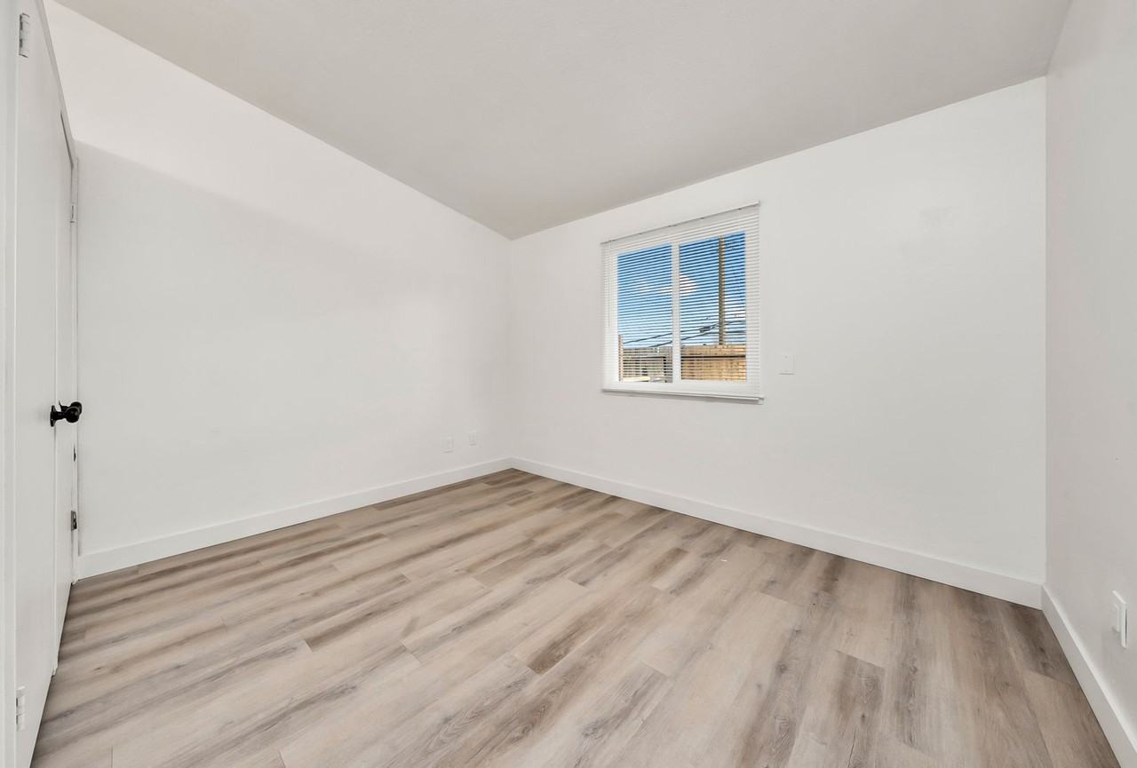 6412 Stoneman Dr - Photo 6 of 7