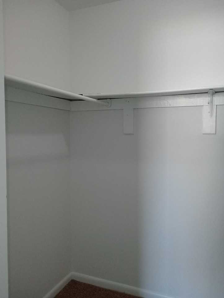 1343 Ventura Way - Photo 7 of 12