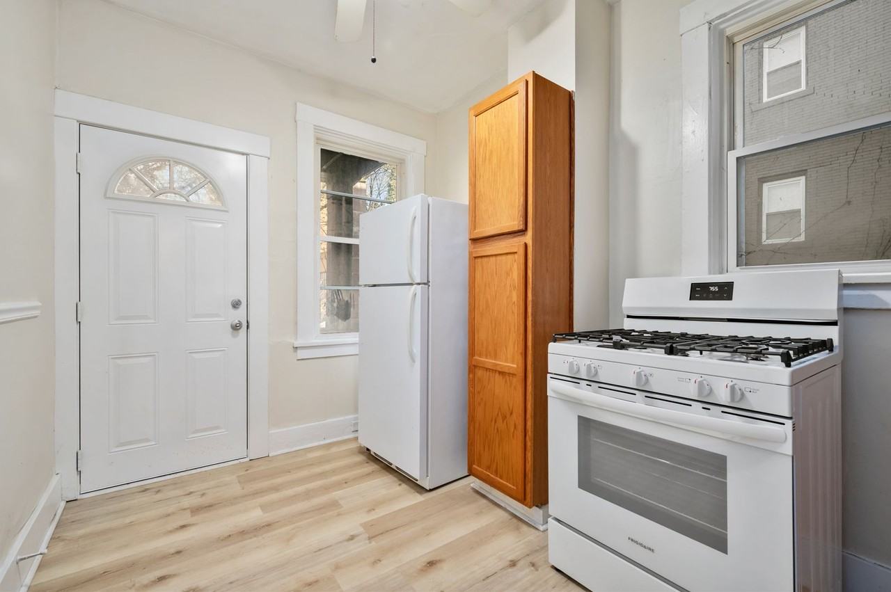 113 Johnston Ave - Photo 7 of 21