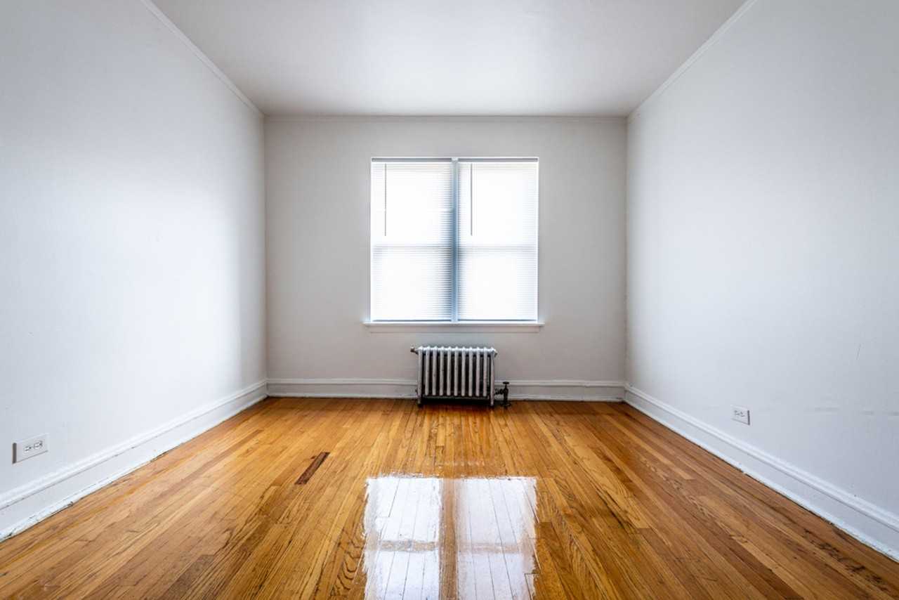 654 N Pine Ave 5501 - Photo 6 of 25