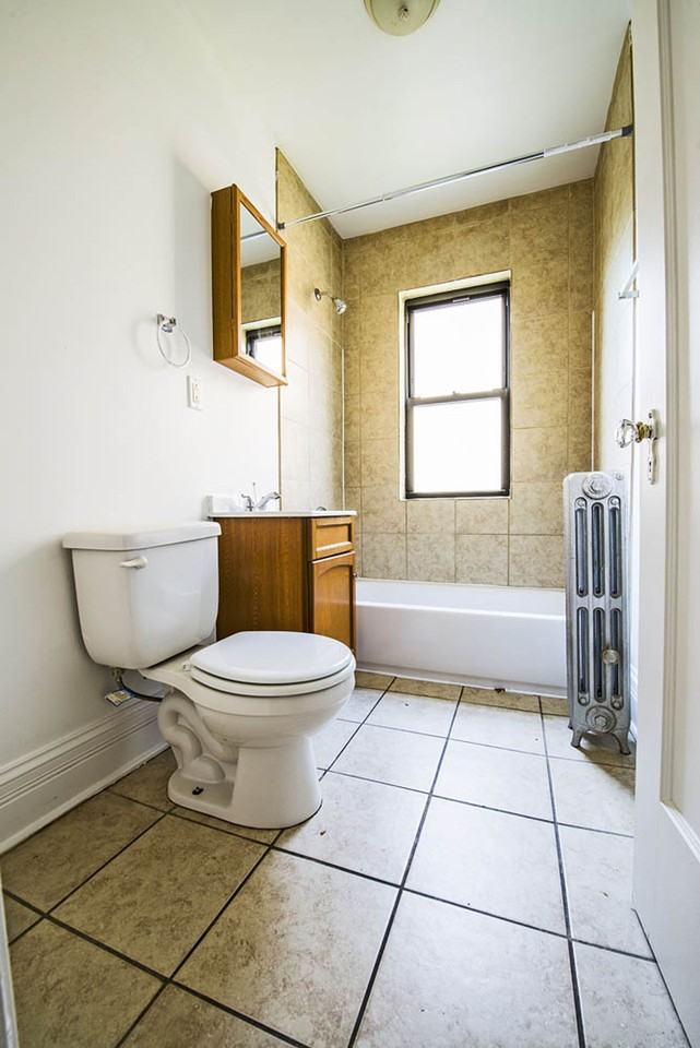 8236 S Maryland Ave Chicago, IL 60619 - Photo 3 of 20